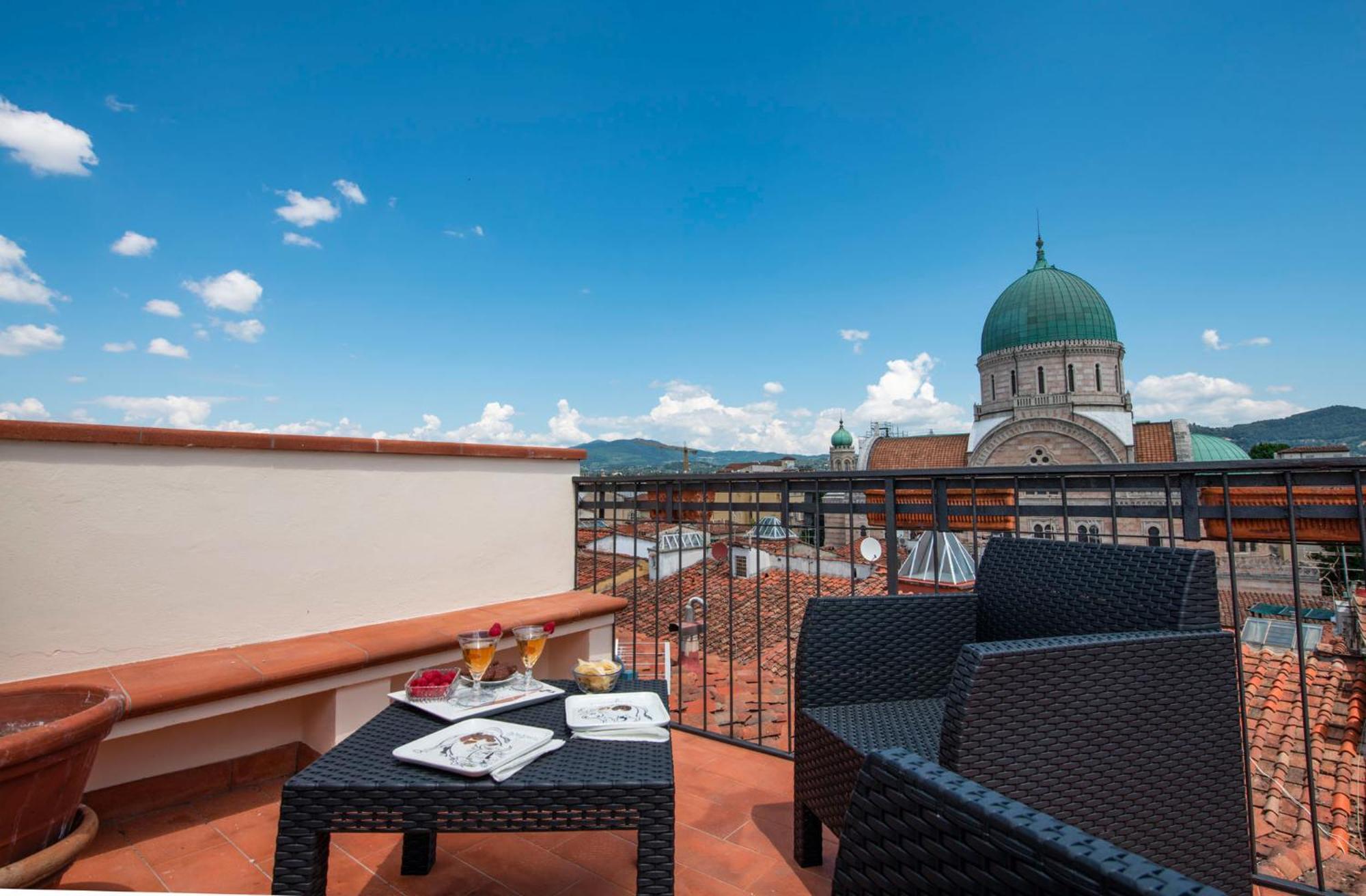 Mamo Florence - Pilastri Terrace Bagian luar foto
